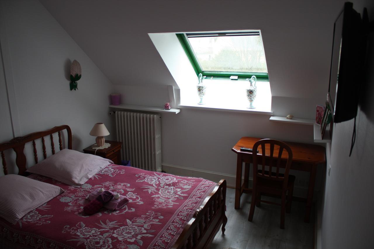 Yec'Hed Mat Bed & Breakfast Saint-Nicolas-du-Pelem ภายนอก รูปภาพ